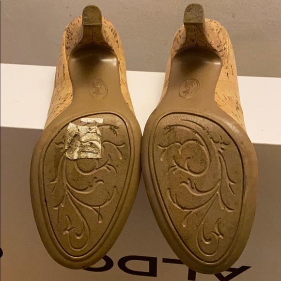 High heels - Picture 2 of 3